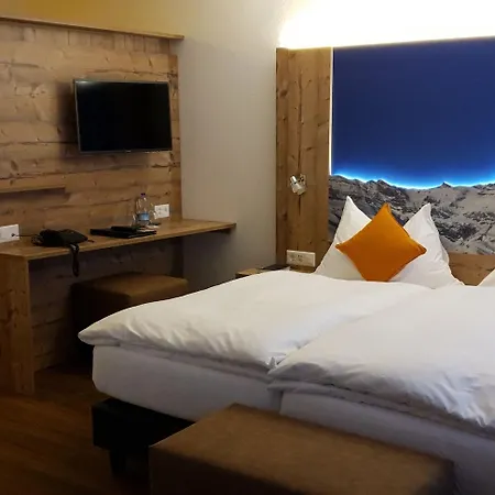 Hotel Typically Swiss Taescherhof Täsch