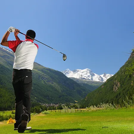 Hotel Typically Swiss Taescherhof