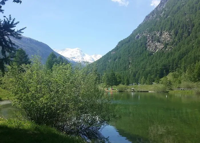 Hotel Typically Swiss Taescherhof