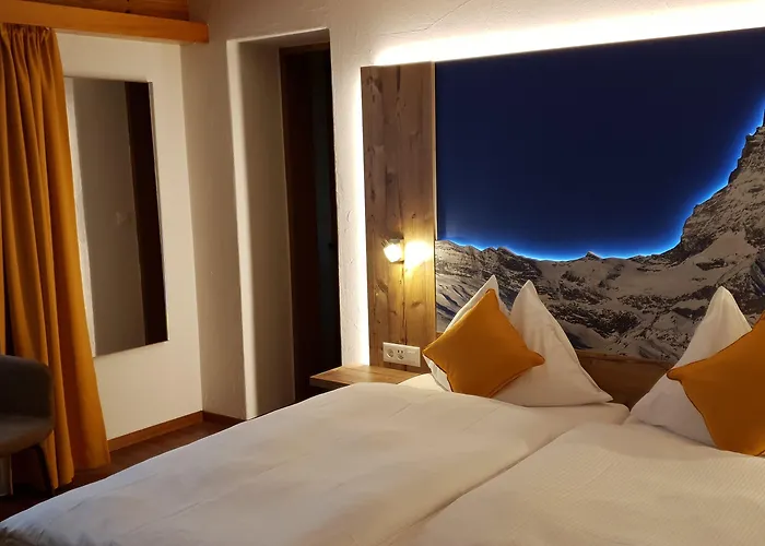 Typically Swiss Taescherhof Hotel Täsch