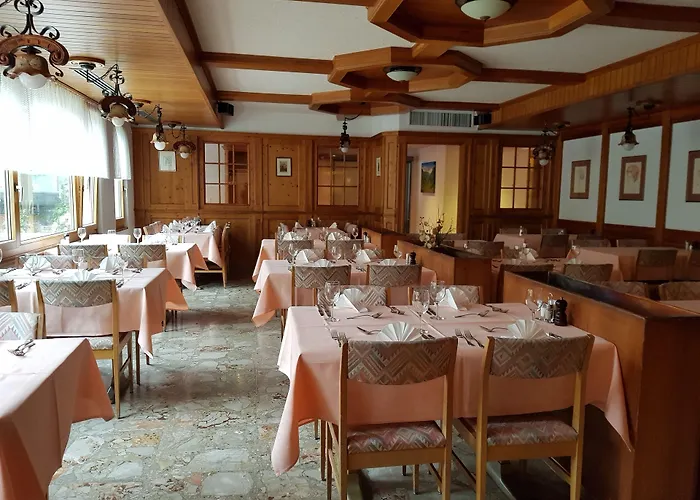 Typically Swiss Taescherhof Hotel Täsch