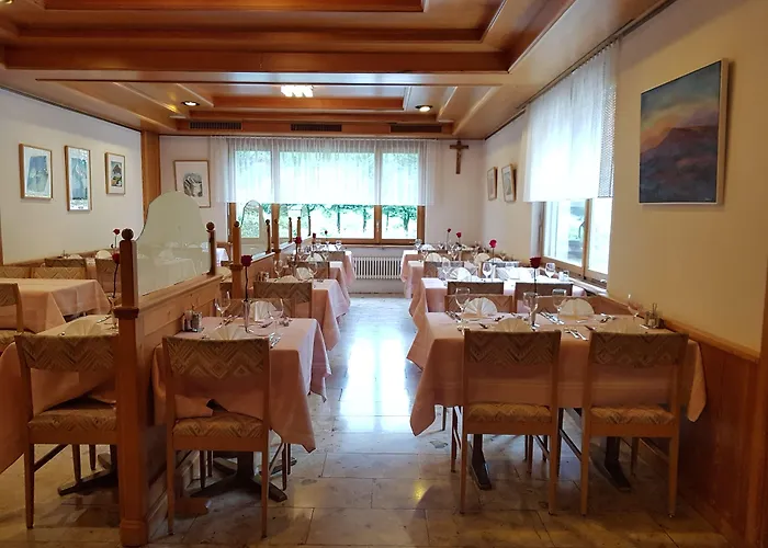 Typically Swiss Taescherhof Ξενοδοχείο