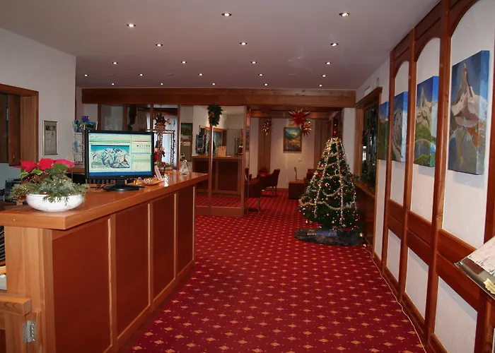 Typically Swiss Taescherhof Hotel 3*