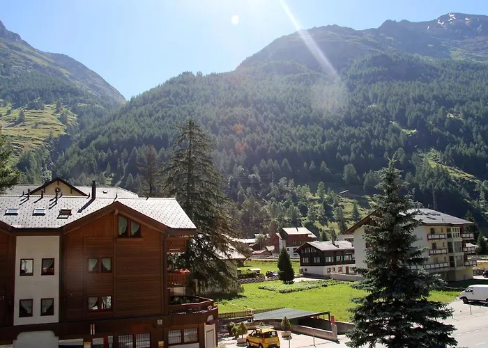 Typically Swiss Taescherhof Täsch