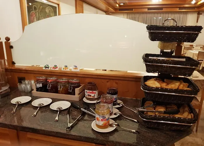 Hotel Typically Swiss Taescherhof