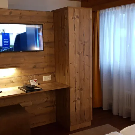 Typically Swiss Taescherhof Hotel 3*