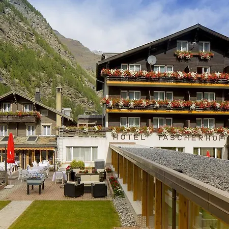 Typically Swiss Taescherhof Hotel 3*